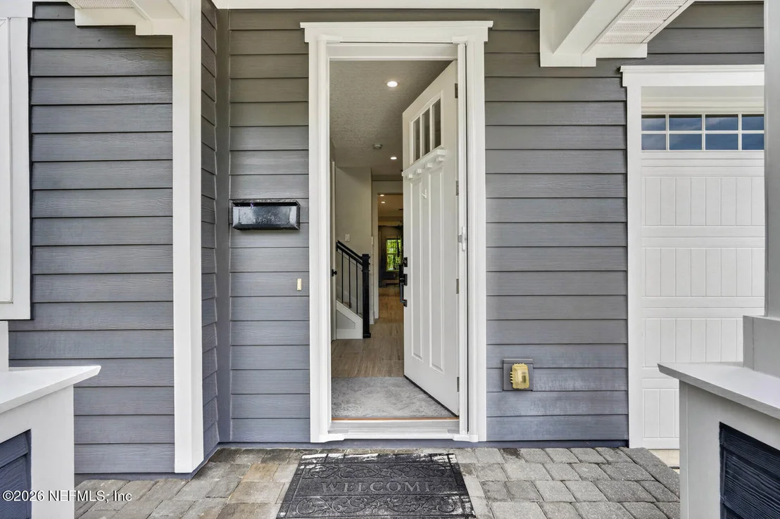 Photo of 3 SOLANO Avenue