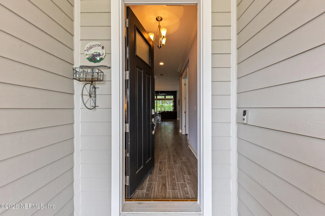 Photo of 41 PALISADE Drive