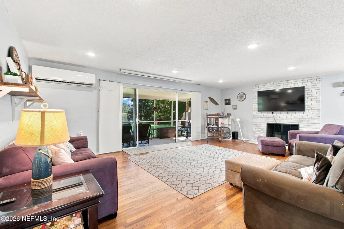 Photo of 920 READ Avenue