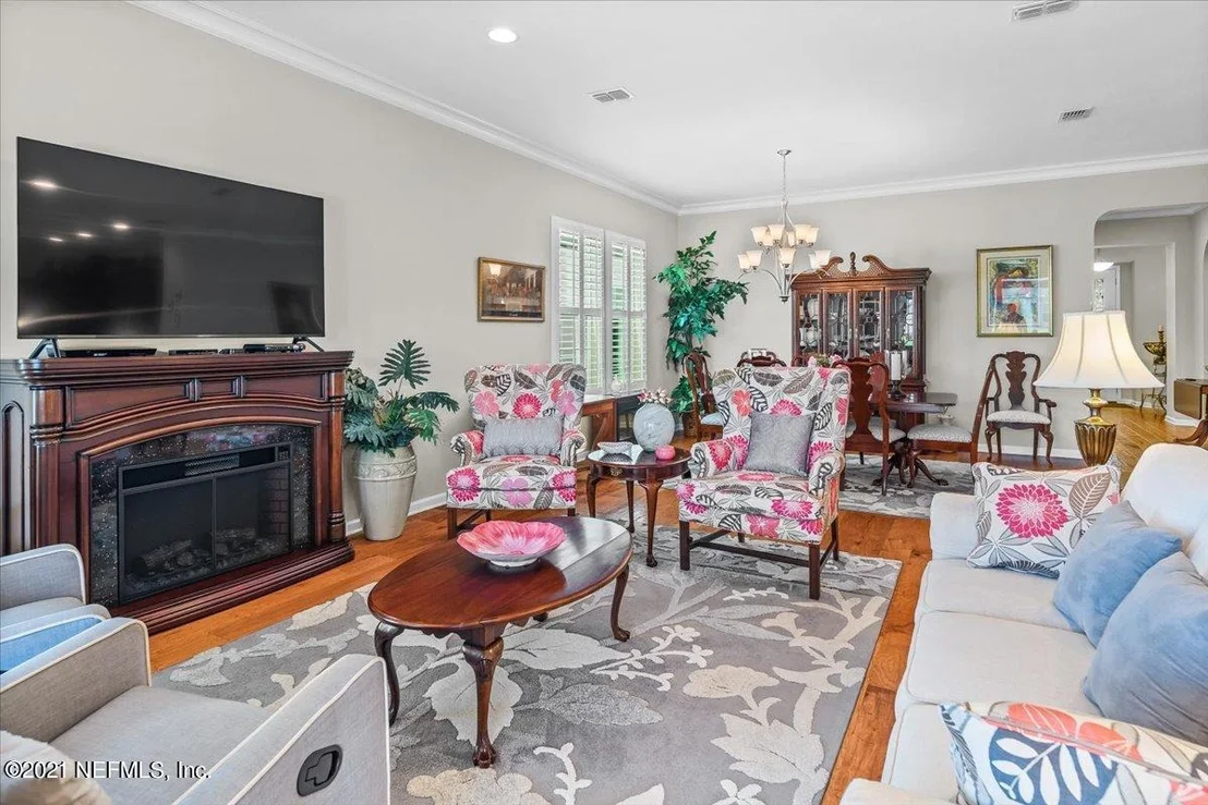 Photo of 63 HATTER Drive