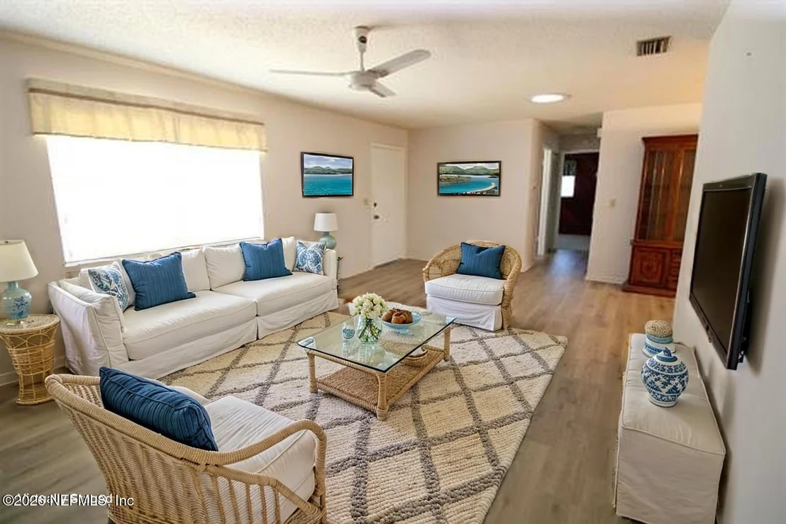 Photo of 402 CASUARINA Circle