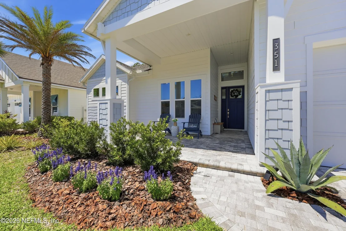 Photo of 351 PALM CREST Drive