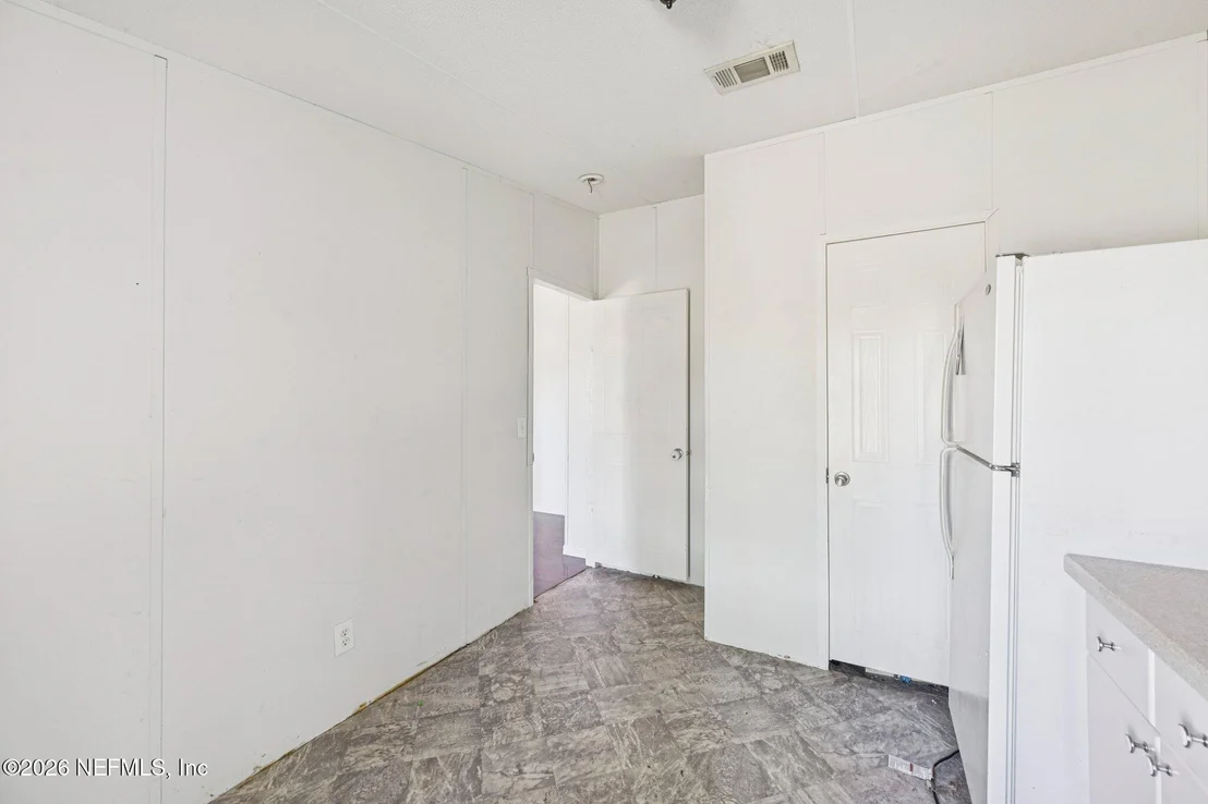 Photo of 500 COOPERS COVE Road