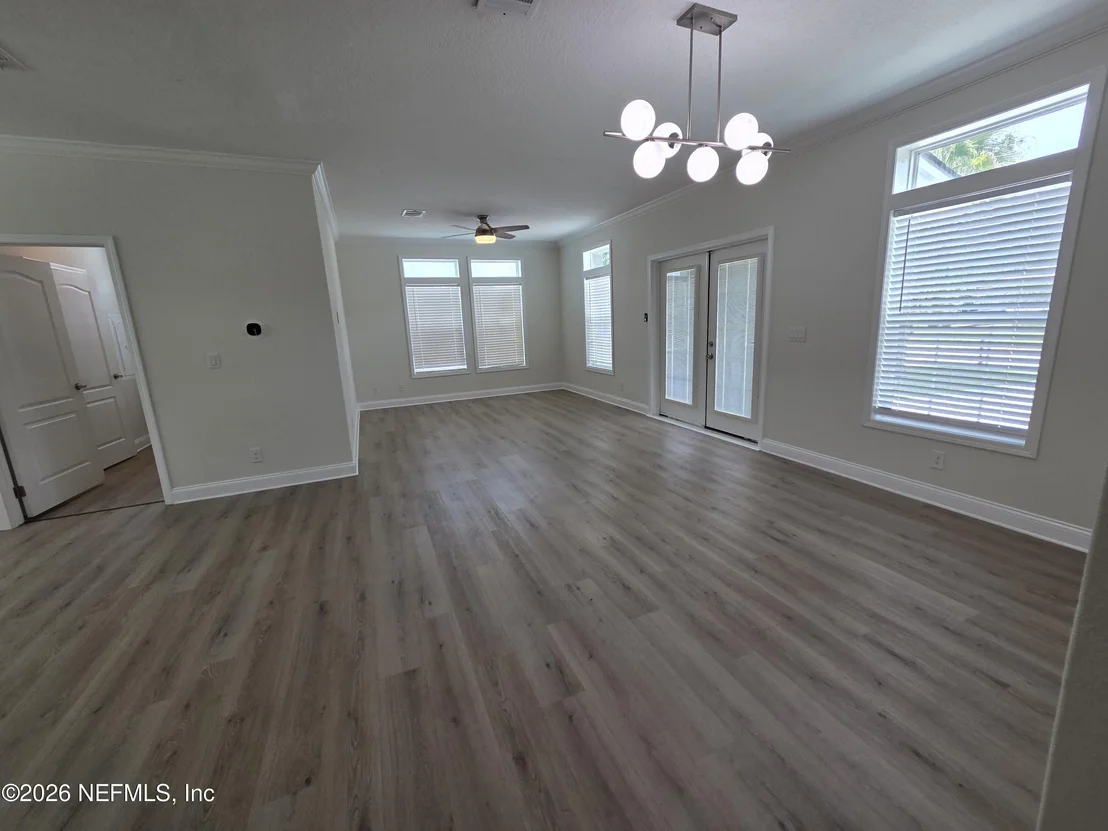 Photo of 195 CABEZA Street