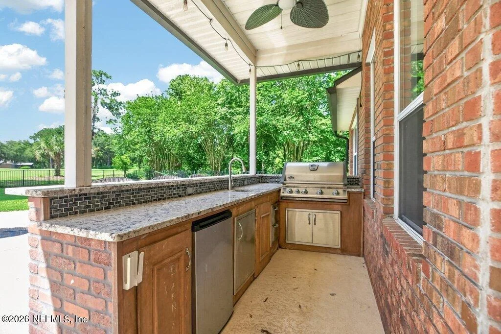 Photo of 385 LOLLY Lane