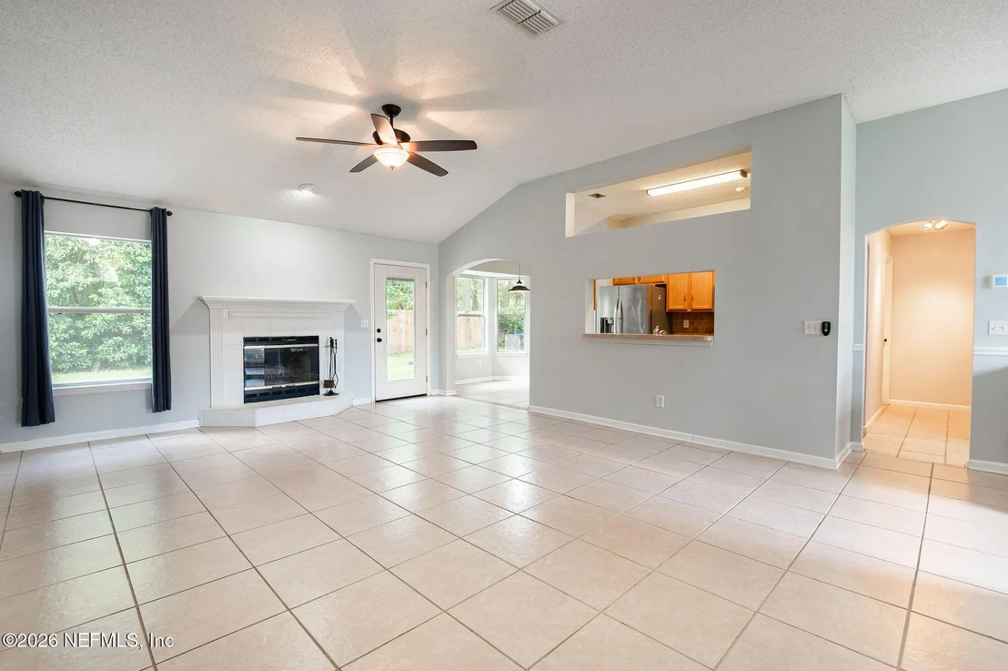 Photo of 1676 GLEN LAUREL Drive