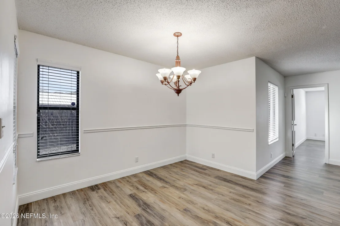 Photo of 111 LOBELIA Road