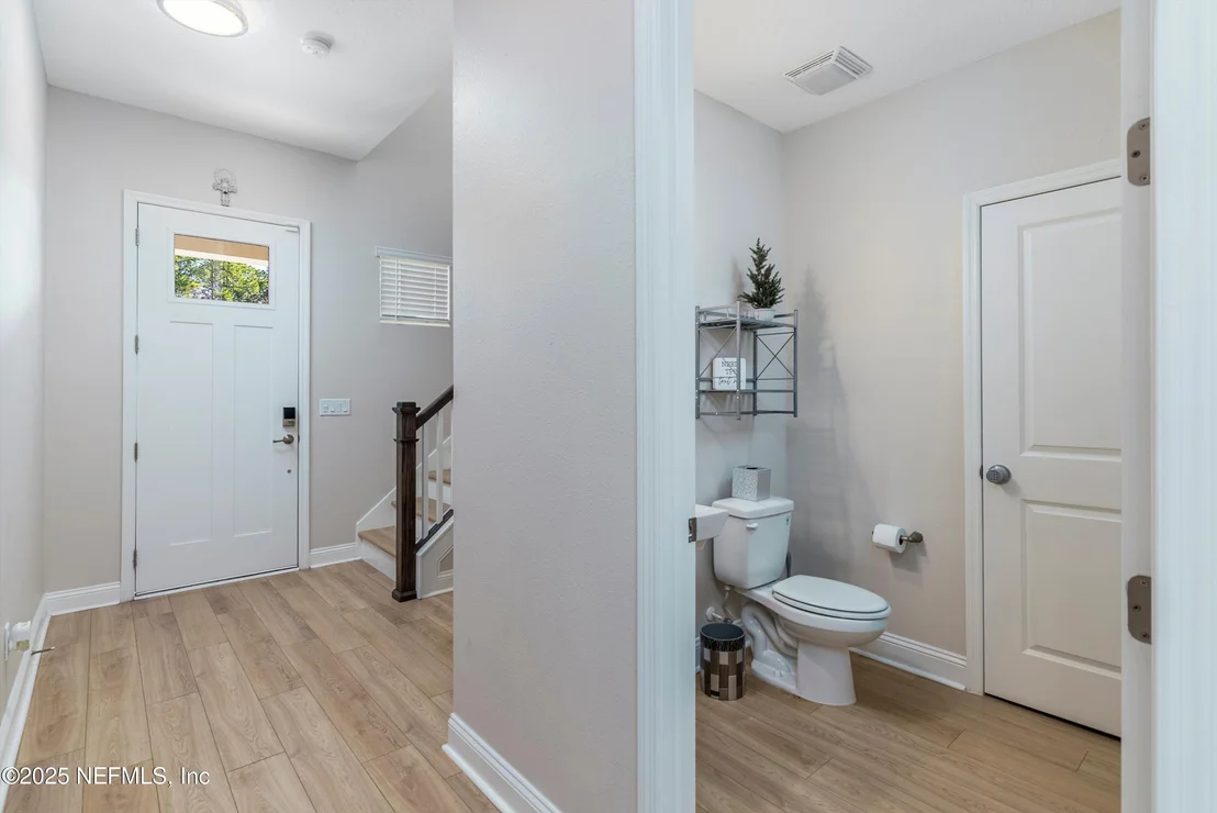 Photo of 231 SILKGRASS Place