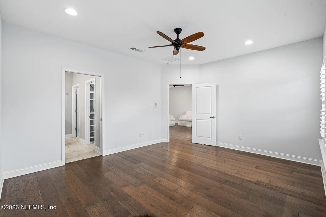 Photo of 27 SAINT BARTS Avenue