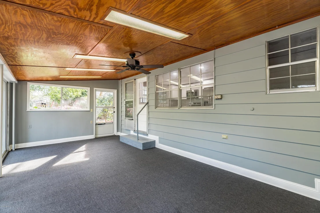 Photo of 335 SPRING FOREST Avenue