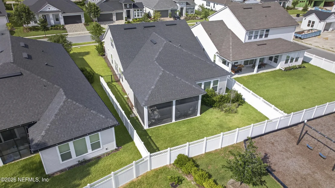 Photo of 483 COURTNEY CHASE Drive