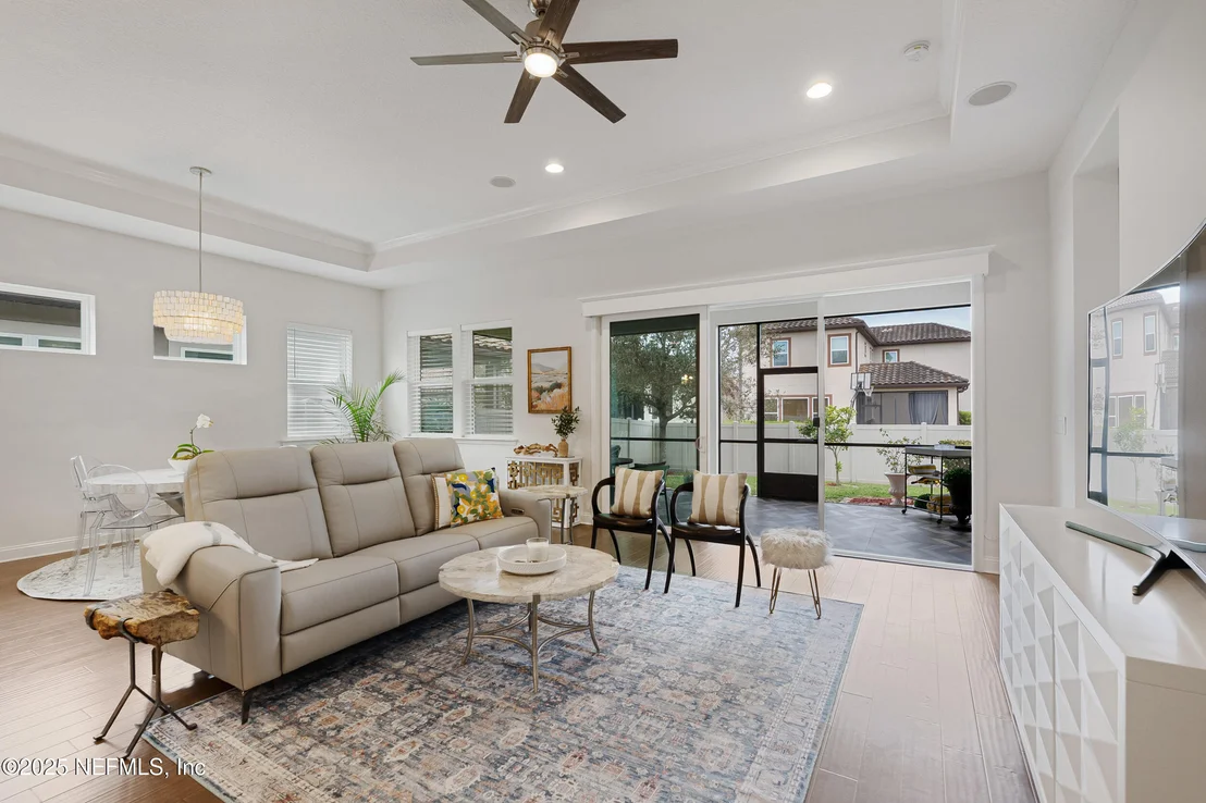 Photo of 41 RIALTO Drive