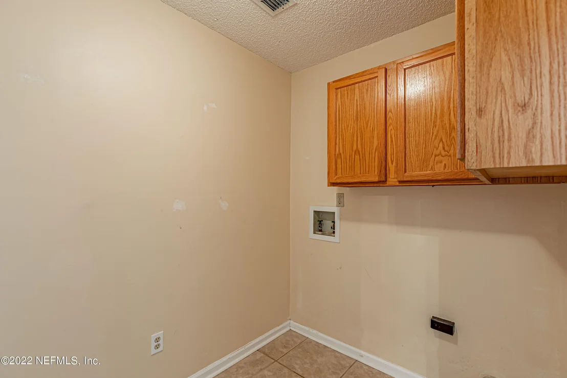 Photo of 401 BAYBROOK Drive