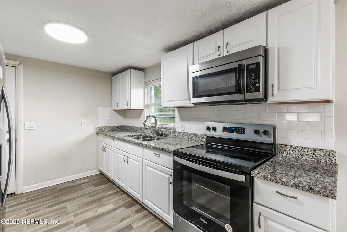 Photo of 5246 DEVRON Drive