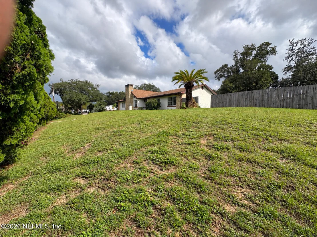 Photo of 118 BOBWHITE Road