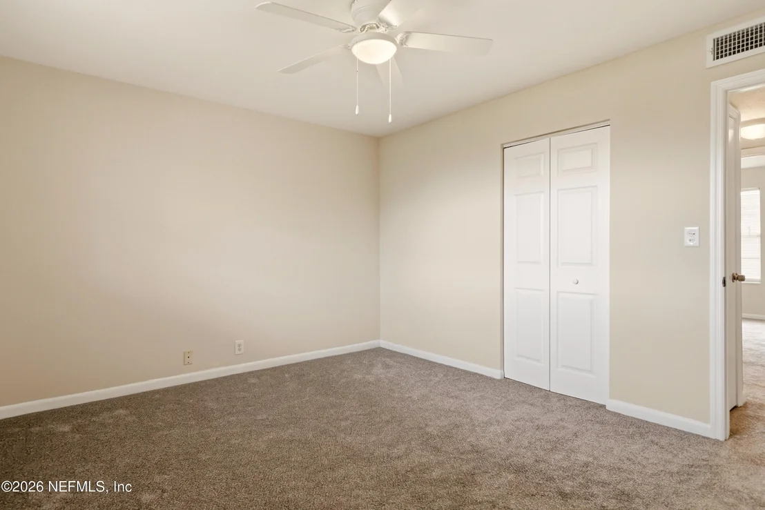Photo of Unit 5A at 22 COMARES Avenue