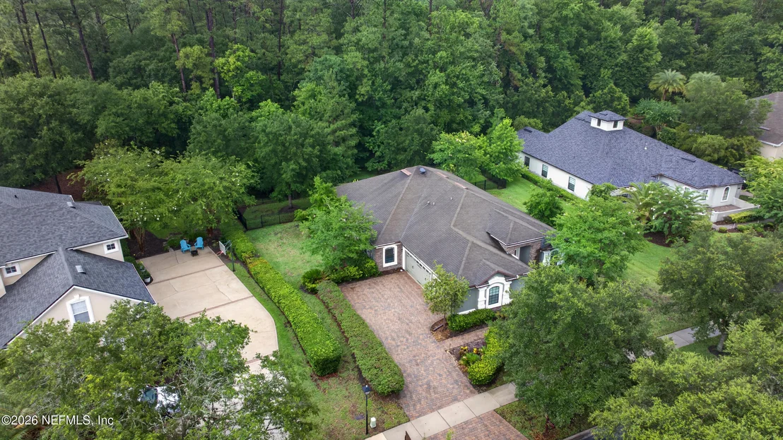 Photo of 2080 CROWN Drive