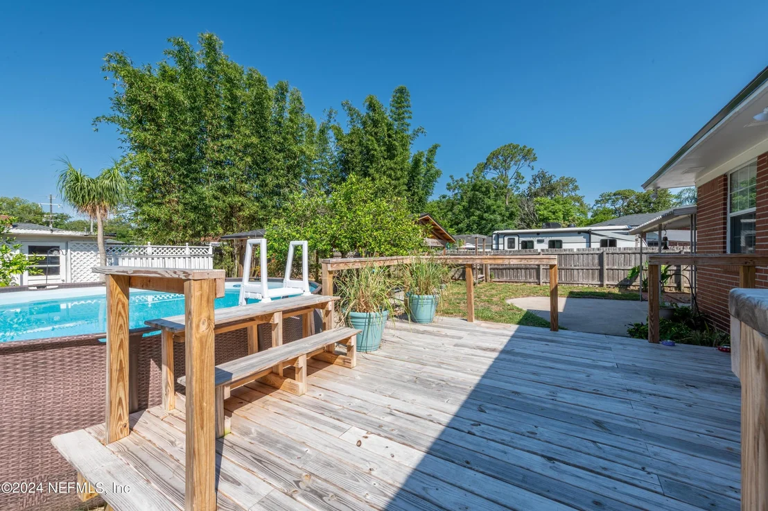 Photo of 8056 CATAWBA Drive