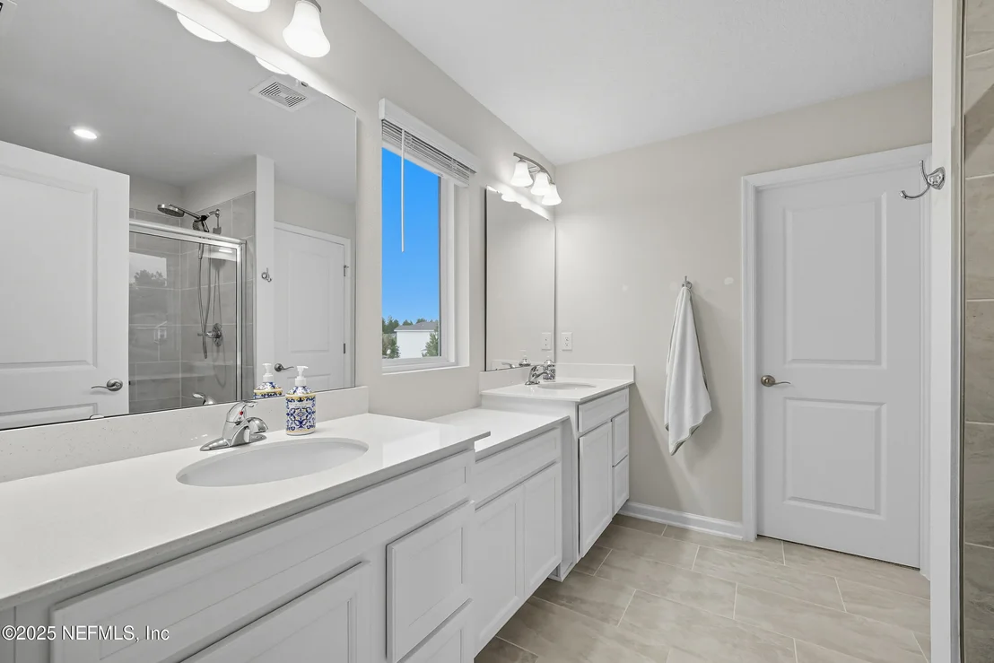 Photo of 278 TOWER Court
