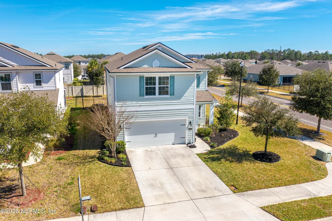 Photo of 3906 HEATHERBROOK Place