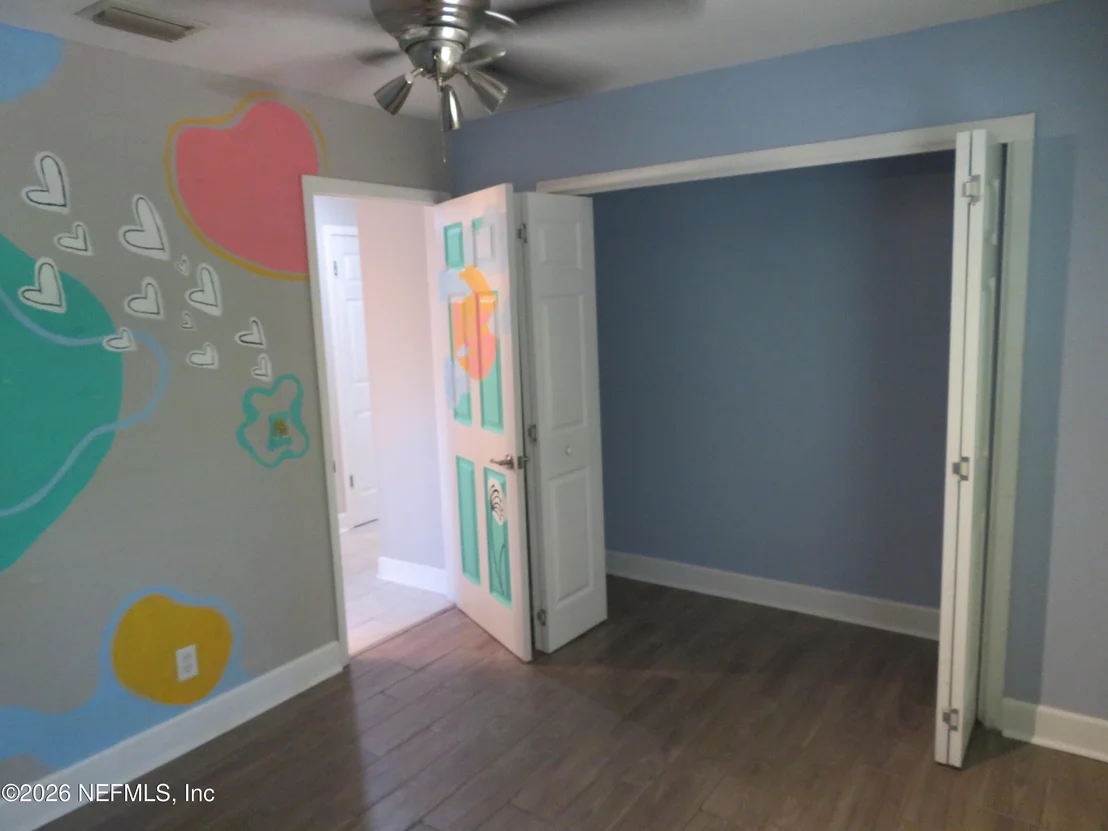 Photo of 5302 HICKSON Road