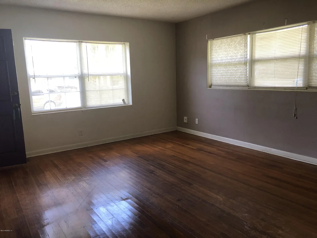 Photo of 6246 MERCADO Drive