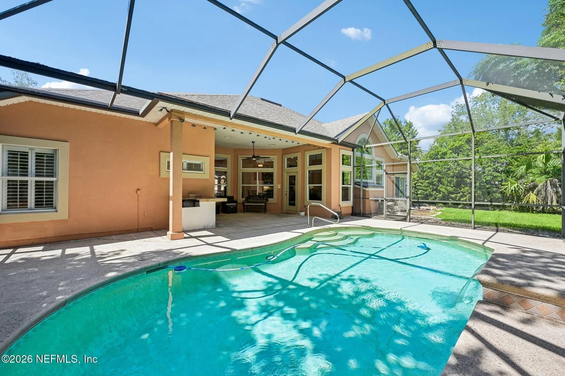 Photo of 1698 MARGARETS WALK Road
