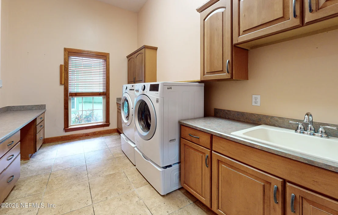 Photo of 2771 SHADE TREE Drive