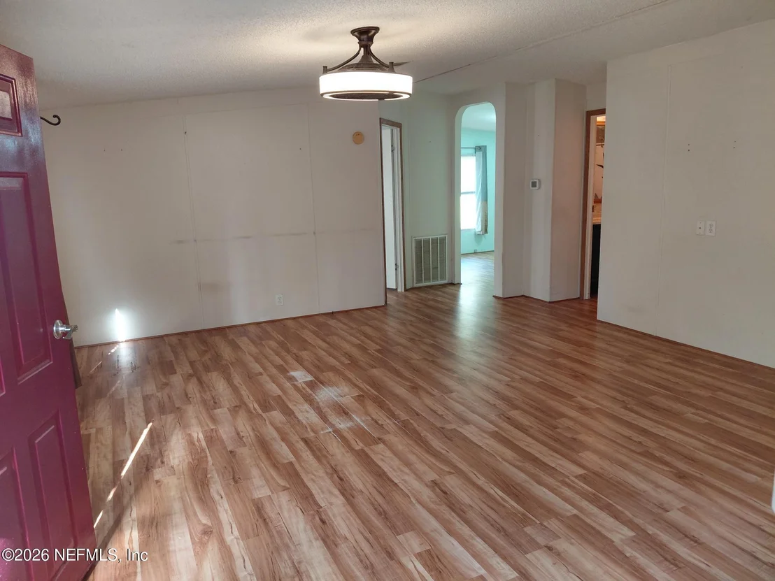 Photo of 426 CARTERET Road