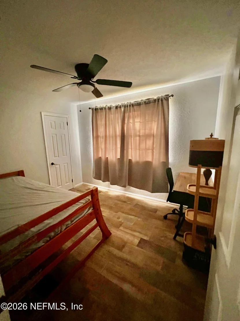 Photo of 845 IBIS Road