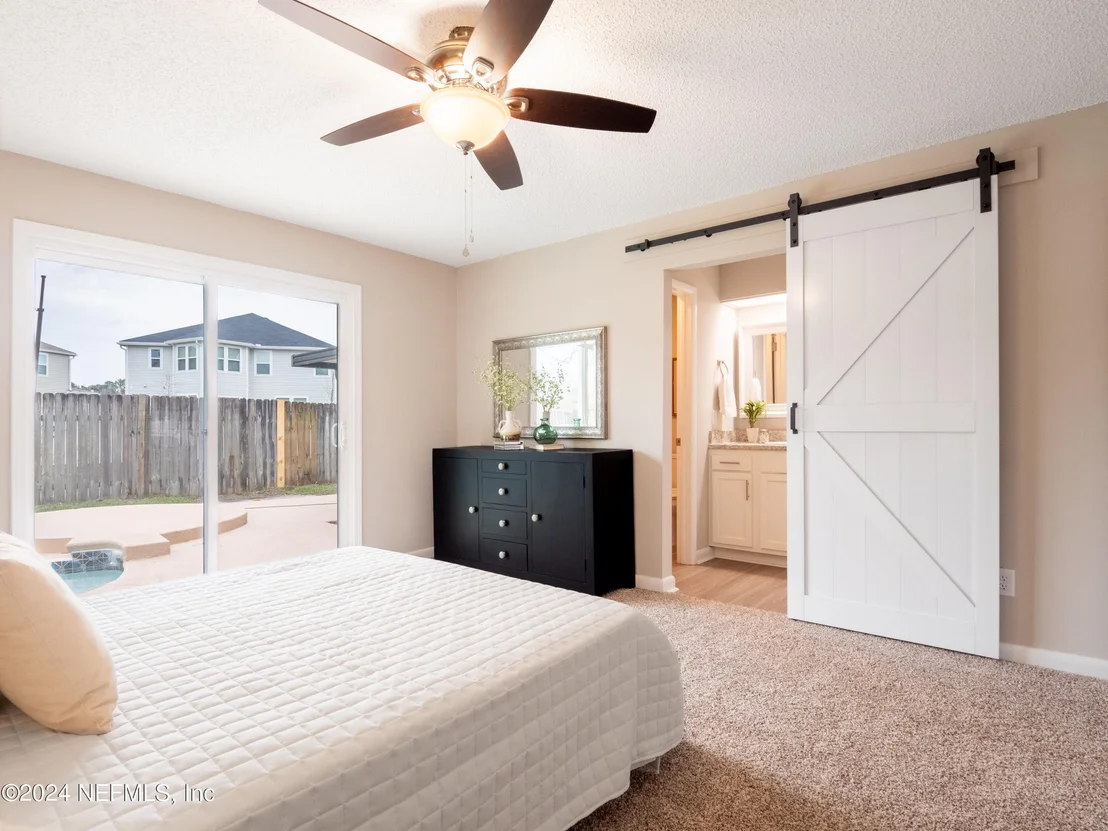 Photo of 8327 POINTER Drive N