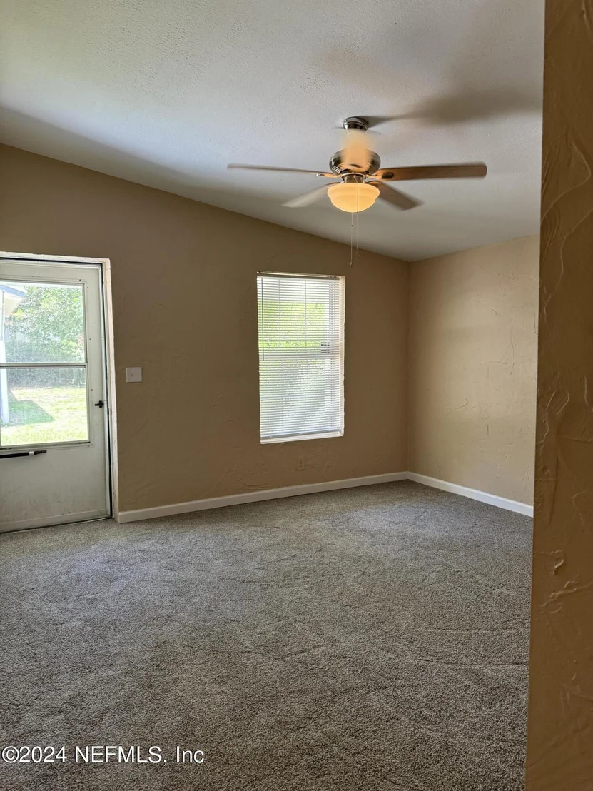 Photo of 3842 RUBY Drive W