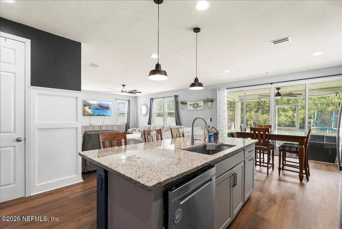 Photo of 4518 PINE RIDGE Parkway