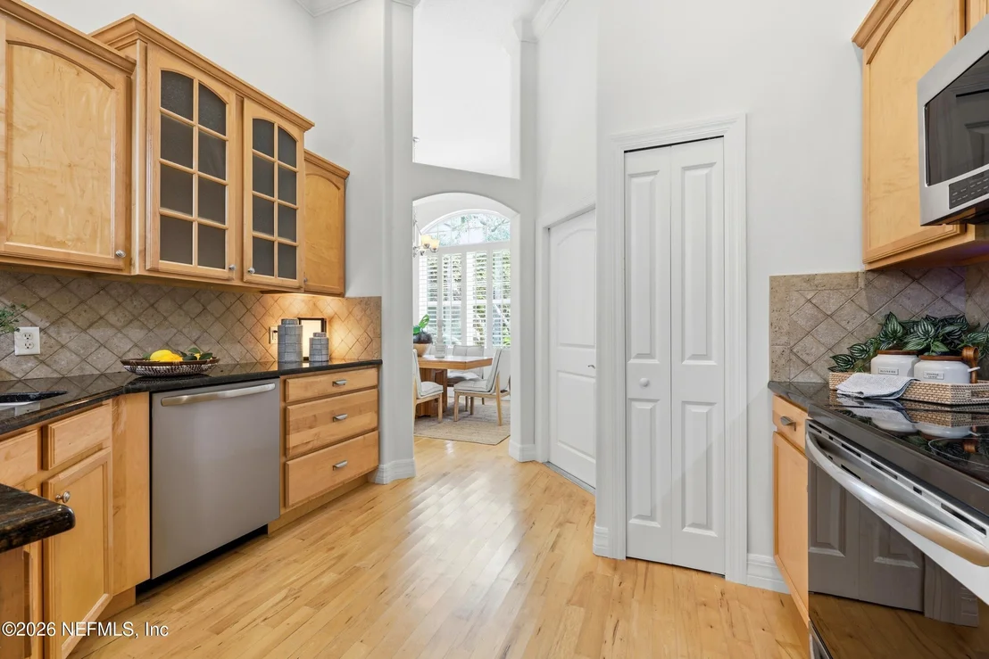 Photo of 220 MADRID Street