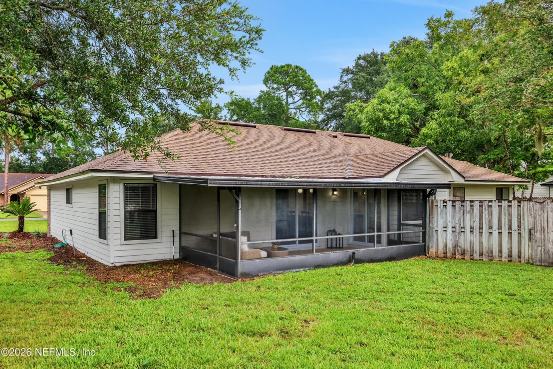 Photo of 408 HARVEST BEND Drive
