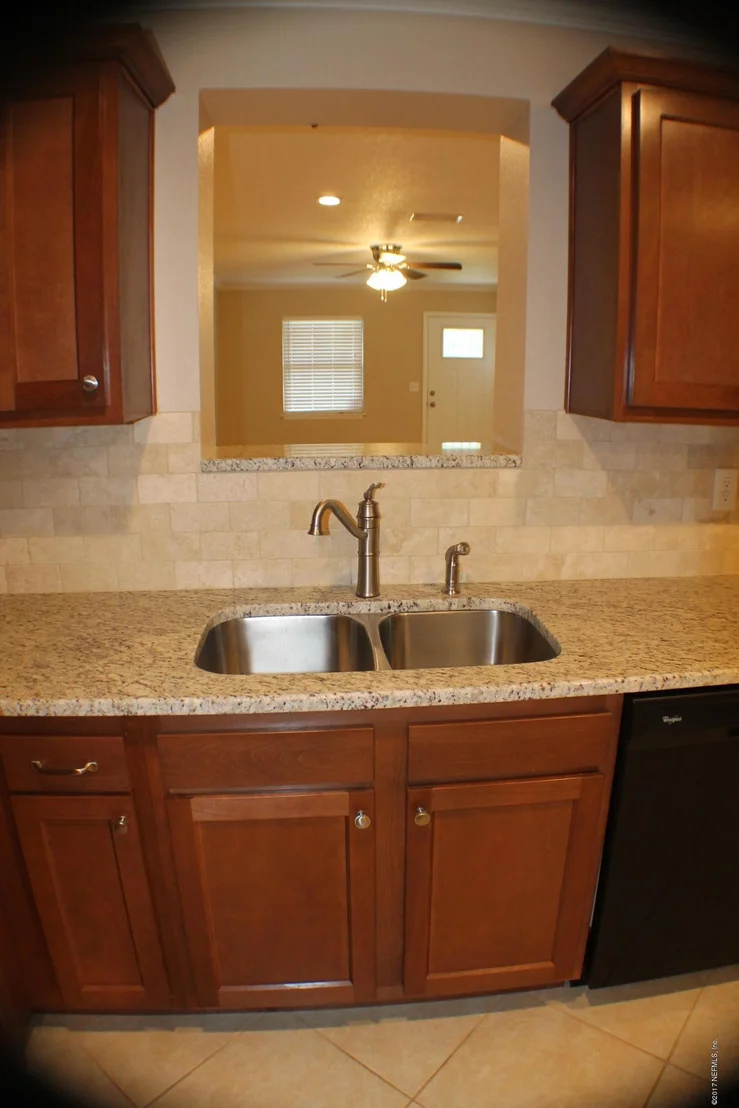 Photo of 4450 BEGBIE Drive