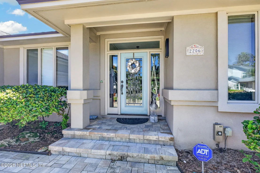 Photo of 2206 LAUGHING GULL Circle