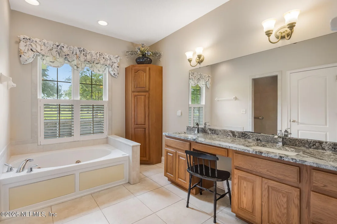 Photo of 46171 SAULS Road
