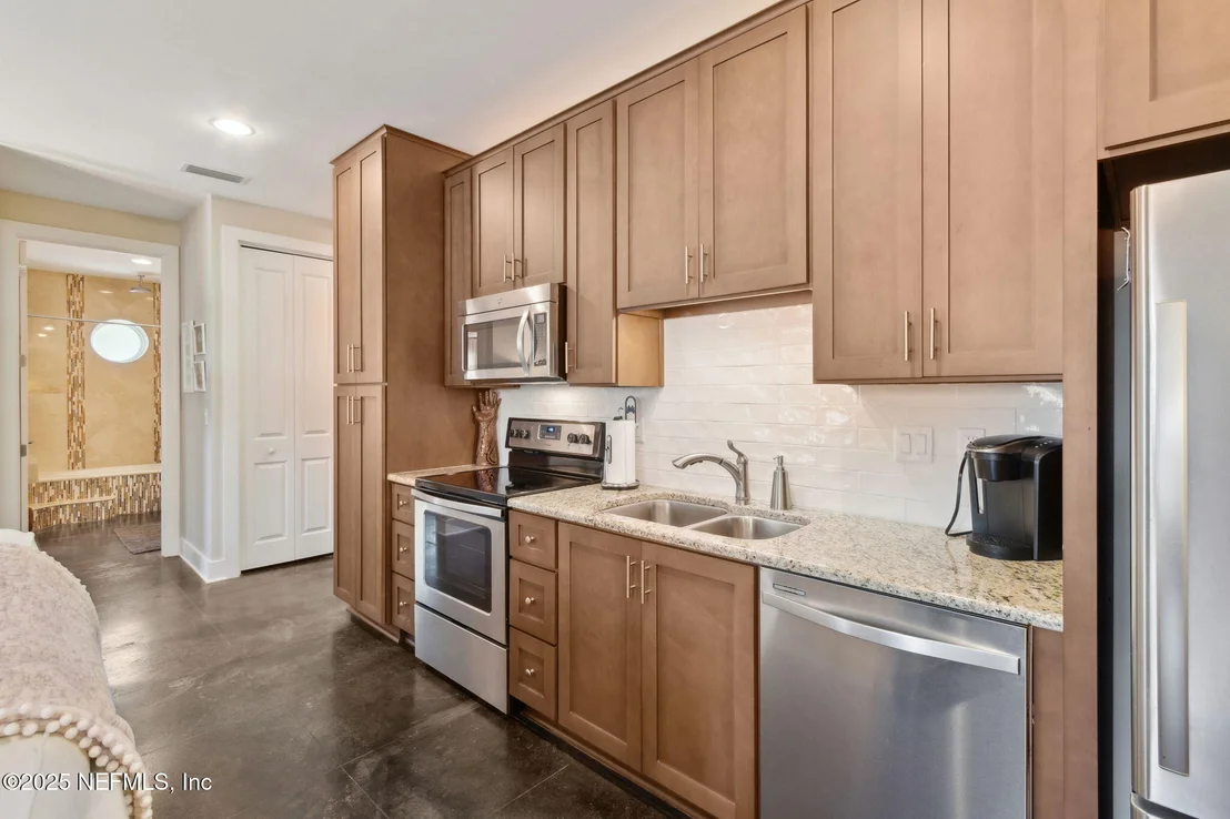 Photo of 111 CHERRY Street