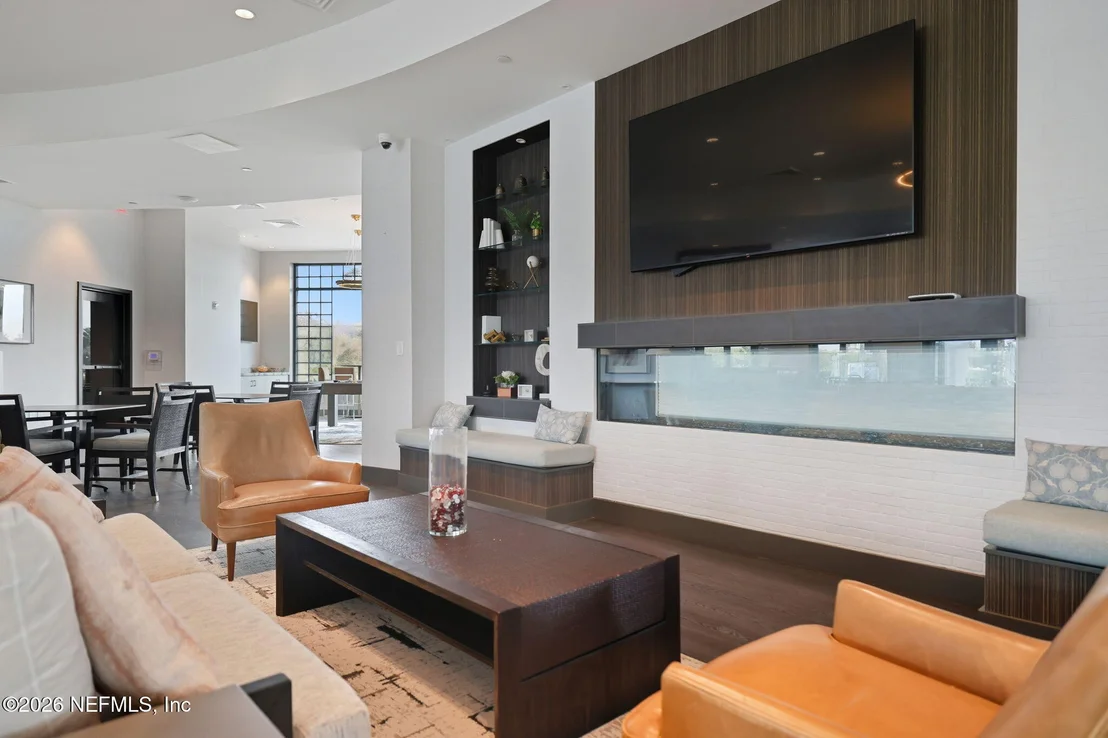 Photo of 10947 TOWN VIEW Drive