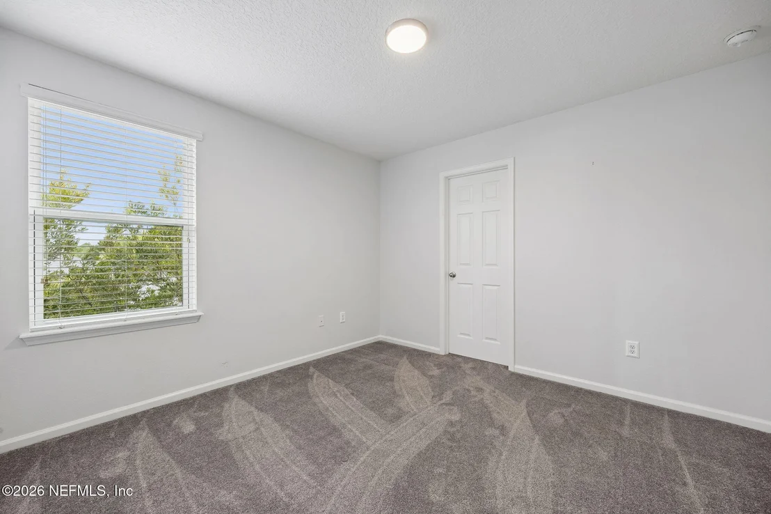 Photo of 95237 PERIWINKLE Place
