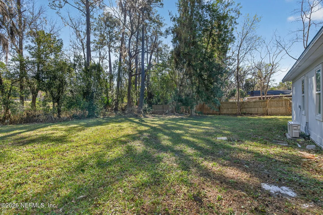 Photo of 505 NIGHTINGALE Road