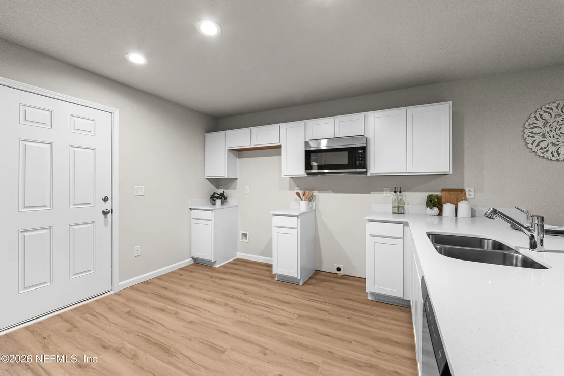 Photo of 237 W 39TH Street