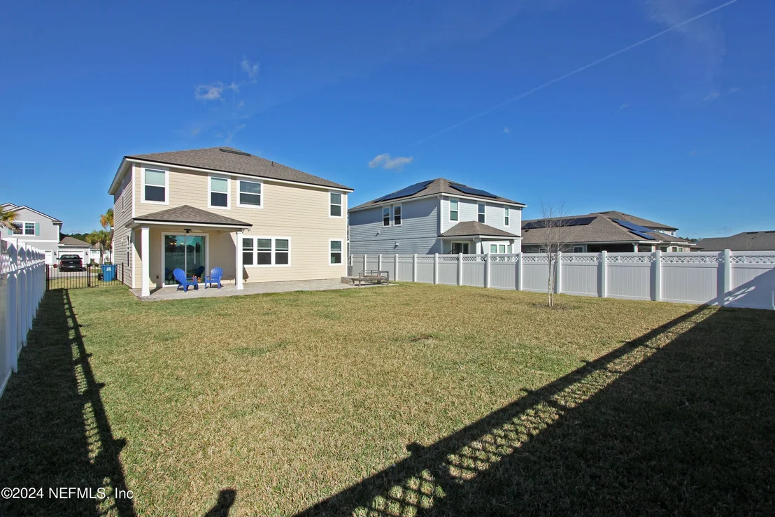 Photo of 242 SILVERLEAF VILLAGE Drive