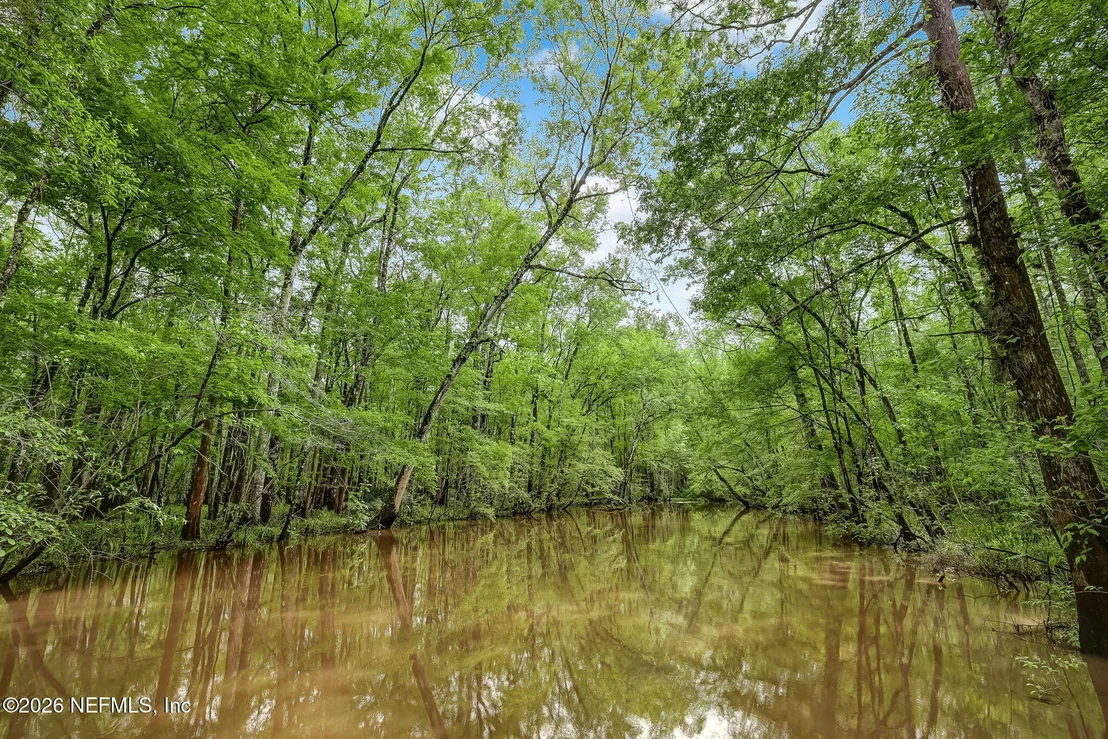 Photo of 220 RIVERCLIFF Trail