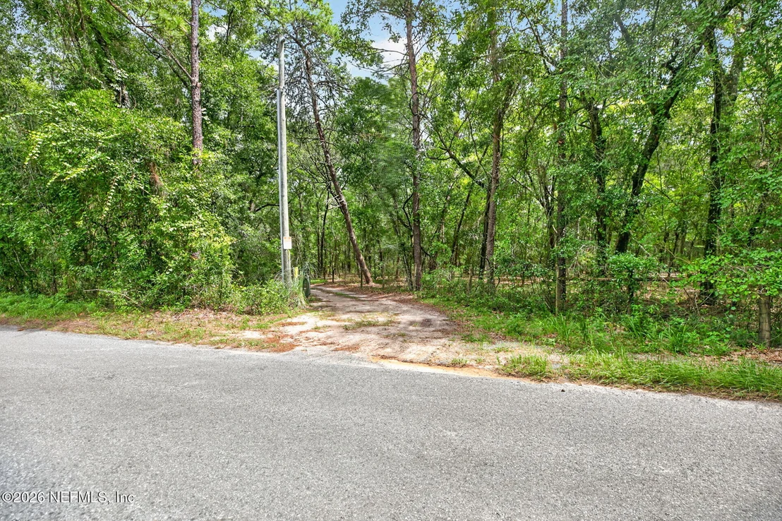 Photo of 8189 MELROSE Road