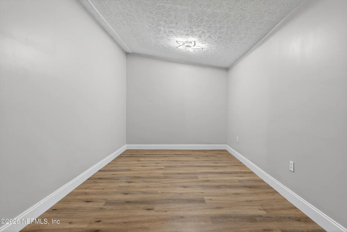 Photo of 4725 TANGO Lane