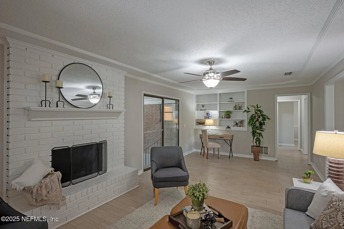 Photo of 2576 BOTTOMRIDGE Drive