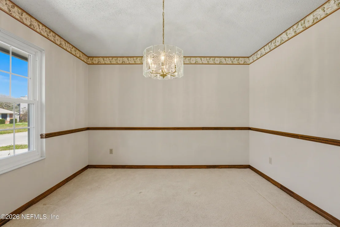 Photo of 1618 BRISTOL Place