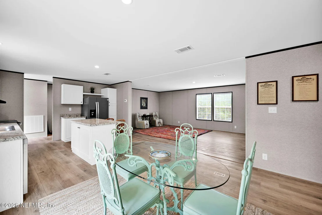 Photo of 295 BADEN POWELL Road